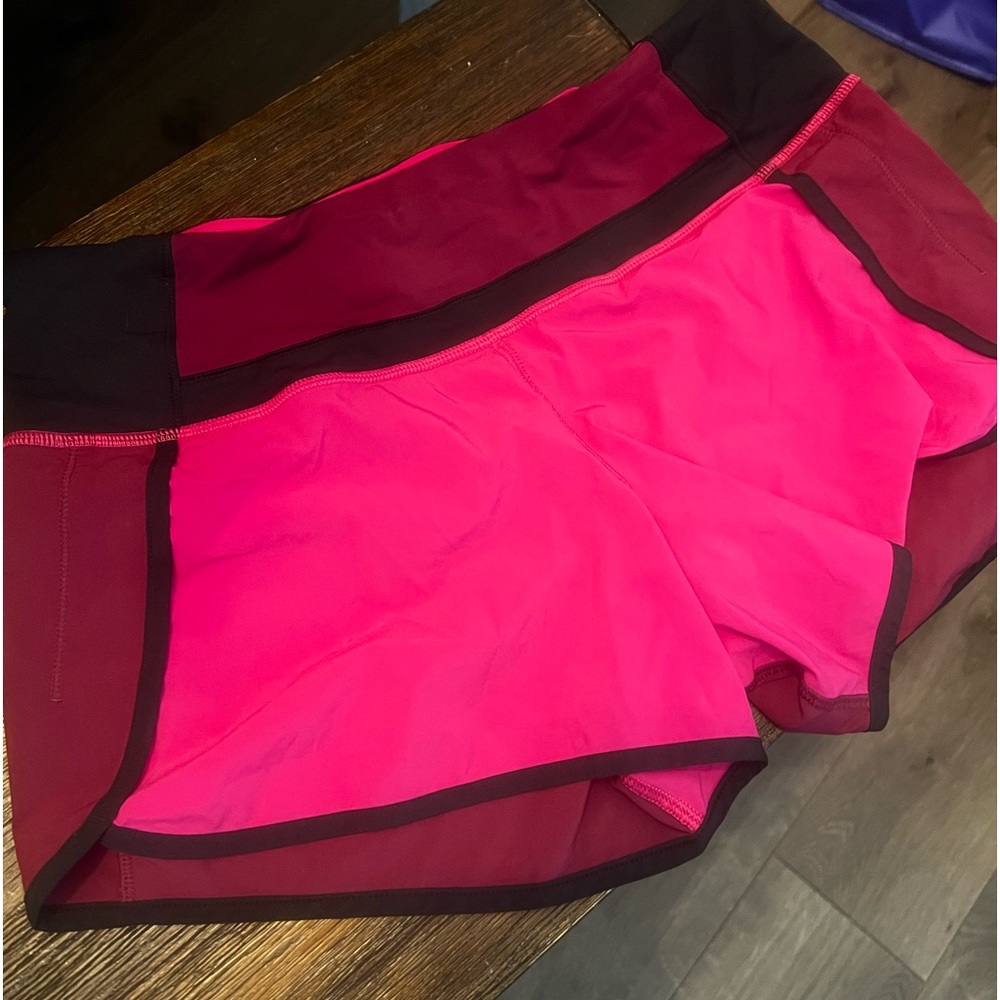 Lululemon size 6 shorts